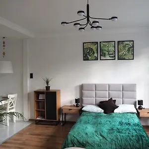 Grand-Tourist Center Point Apartments Апартаменты