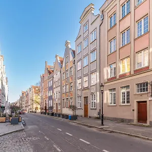 Ogarna Baltus, Main Old Town By Downtown Gdansk
